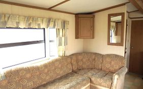 Promenade: Retreat:- 4 Berth, Access To The Beach